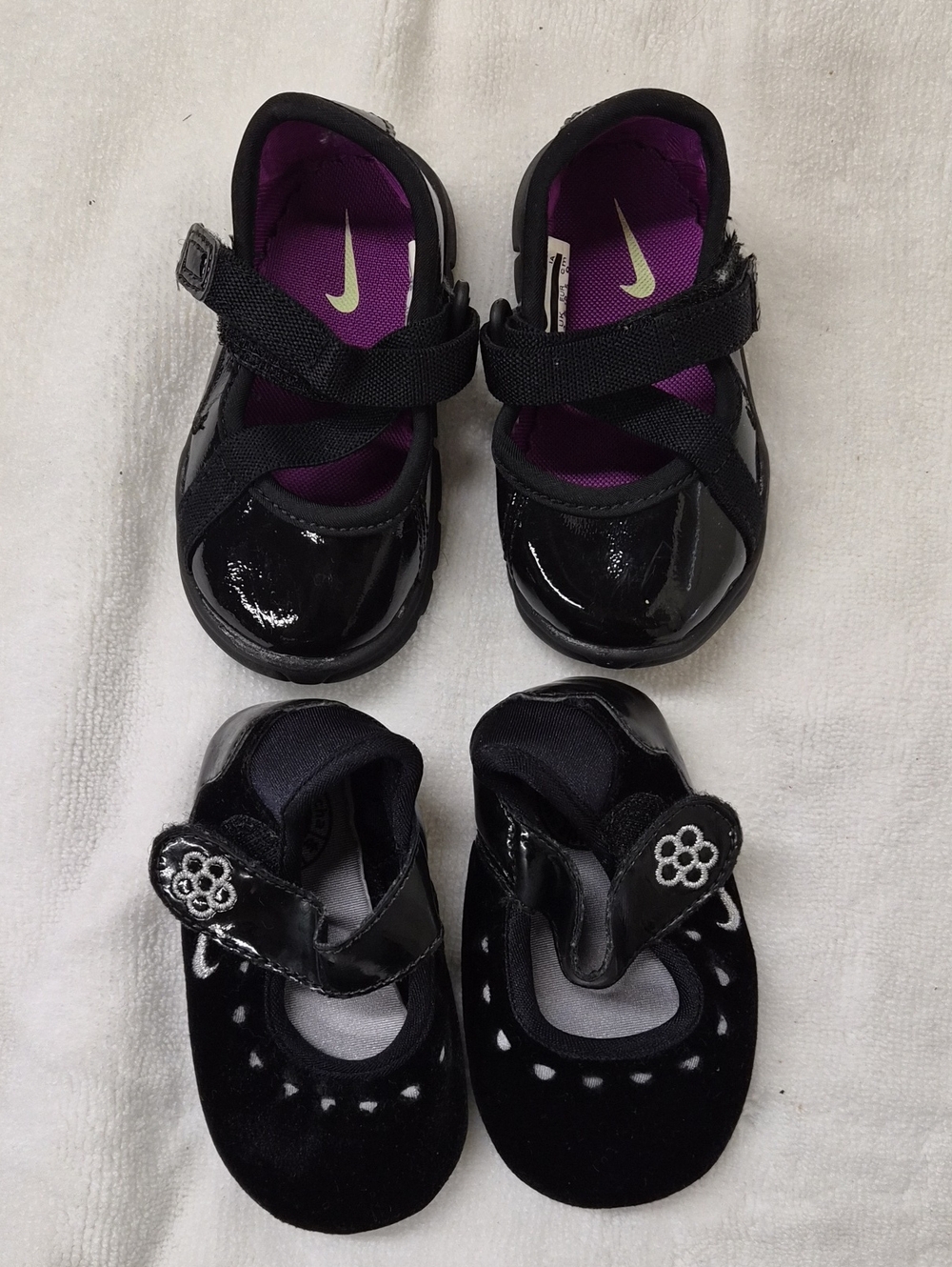 Nike Girls Black Mary Jane Shoes with Purple Insoles And Grey Insoles